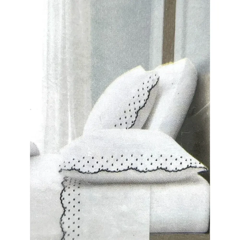 Shabby Chic Embroidered King Sheet Set Scallop Dot Navy Blue White 100% Cotton